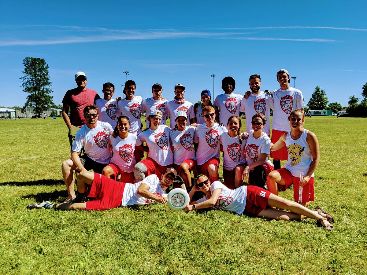 Would you look at that team! Huge Congrats to Axiom on winning the mixed division Spirit of the Game! #soproud #cruxiom #sotg #ouc2019