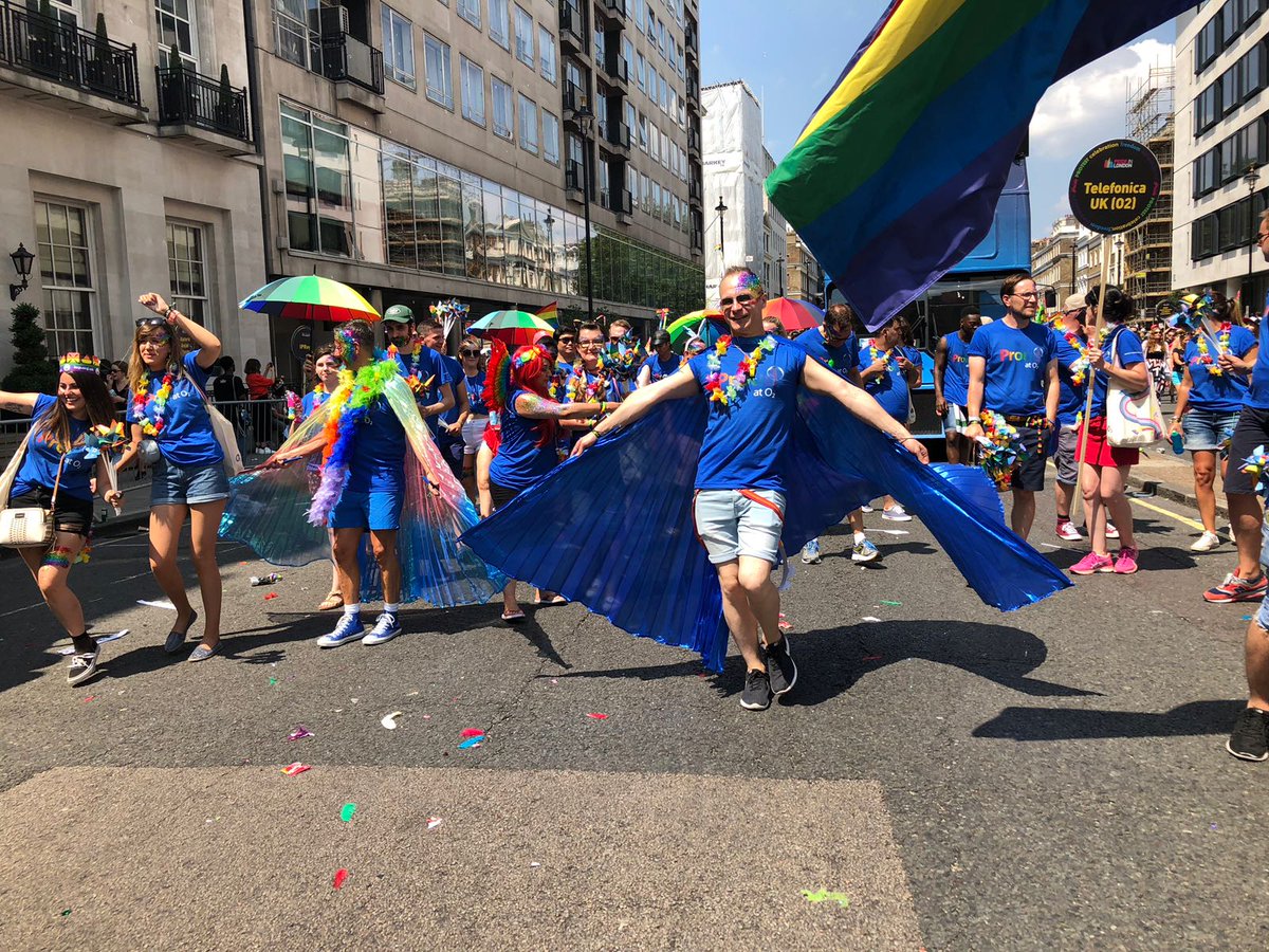 O2Careers's tweet image. One of the things that we are really proud of is our toolkit for our people to support individuals who are going through or considering starting a gender transition journey. #ProudAtO2 o2.uk/poJYuL