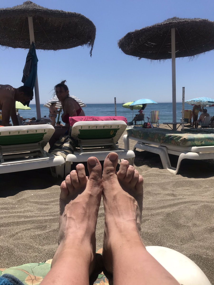 TV bloke tweet media