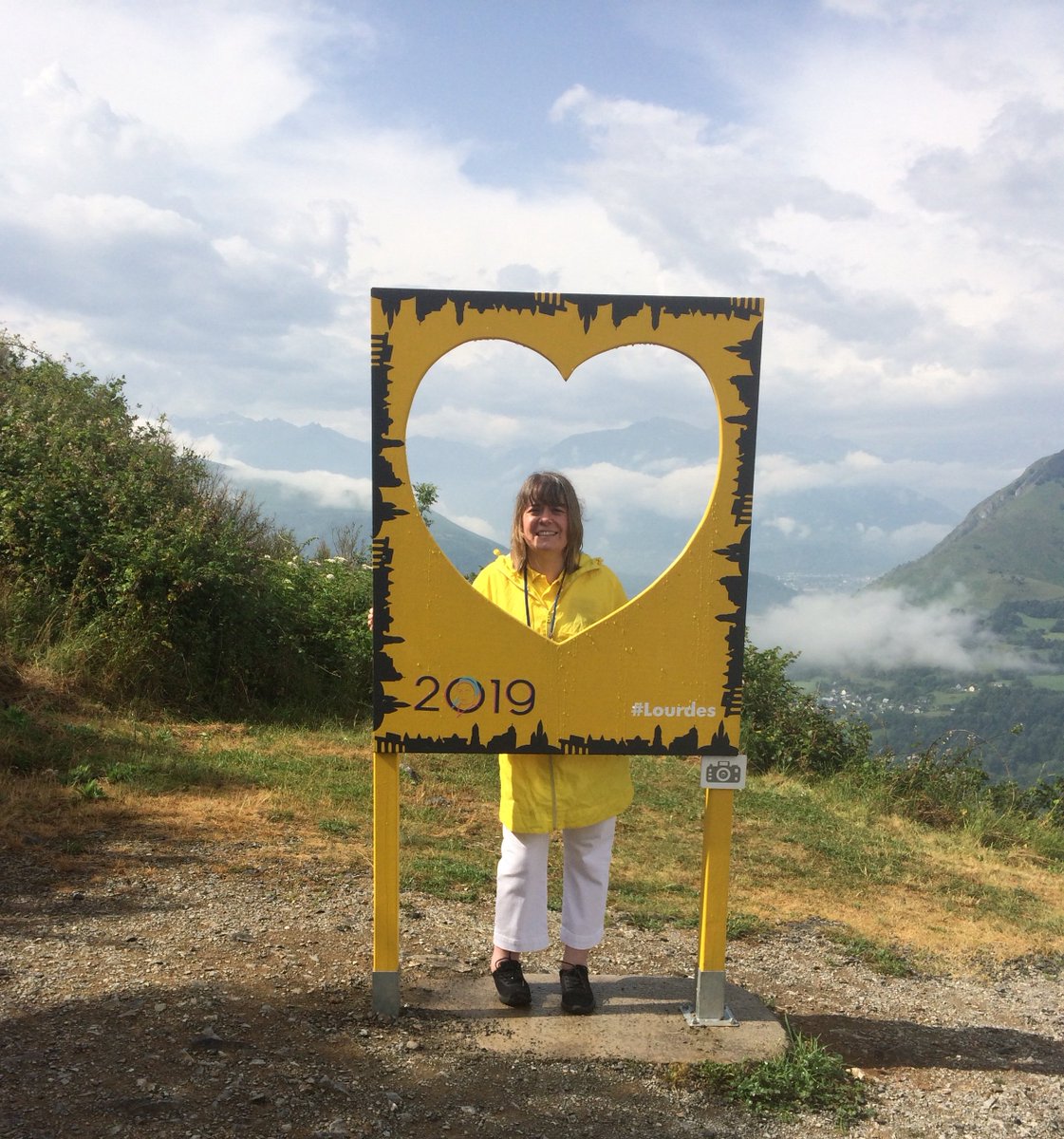 ThinkNotreDame's tweet photo. This morning we took a ride on the funiculaire to the heights of Pic du Jer.
Can you spot the basilica? #leeds2lourdes #picdujer #basilica @notredamecoll @LeedsDYS https://t.co/ozPldPaWVu