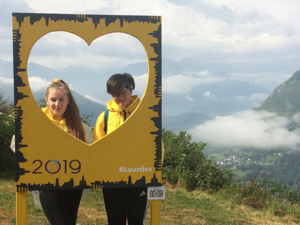 ThinkNotreDame's tweet photo. This morning we took a ride on the funiculaire to the heights of Pic du Jer.
Can you spot the basilica? #leeds2lourdes #picdujer #basilica @notredamecoll @LeedsDYS https://t.co/ozPldPaWVu
