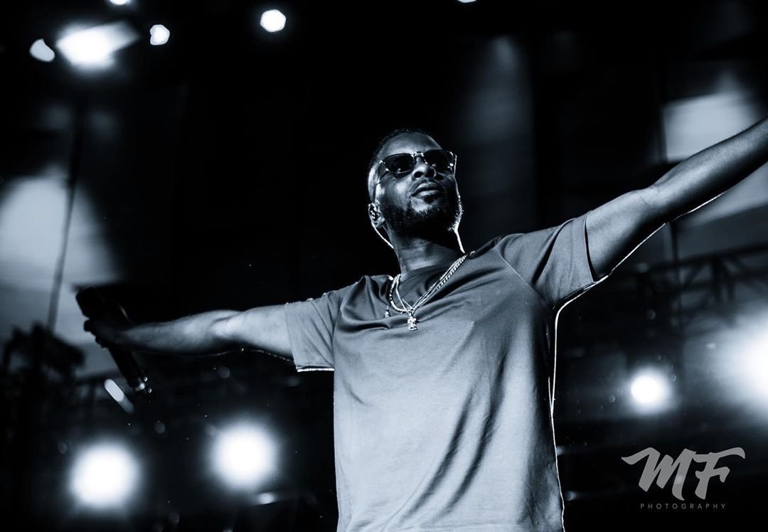 EntFactoryKGL's tweet photo. Berry Pon Dis!

@maleekberry. 📸 : @makafrery

#SOS19 #VisitRwanda #HeinekenRw #EntertainmentFactoryKGL  #malembelifestyle #KigaliMarriott @ Kigali, Rwanda https://t.co/BitcTedzvD https://t.co/CTu8ZzW6RY