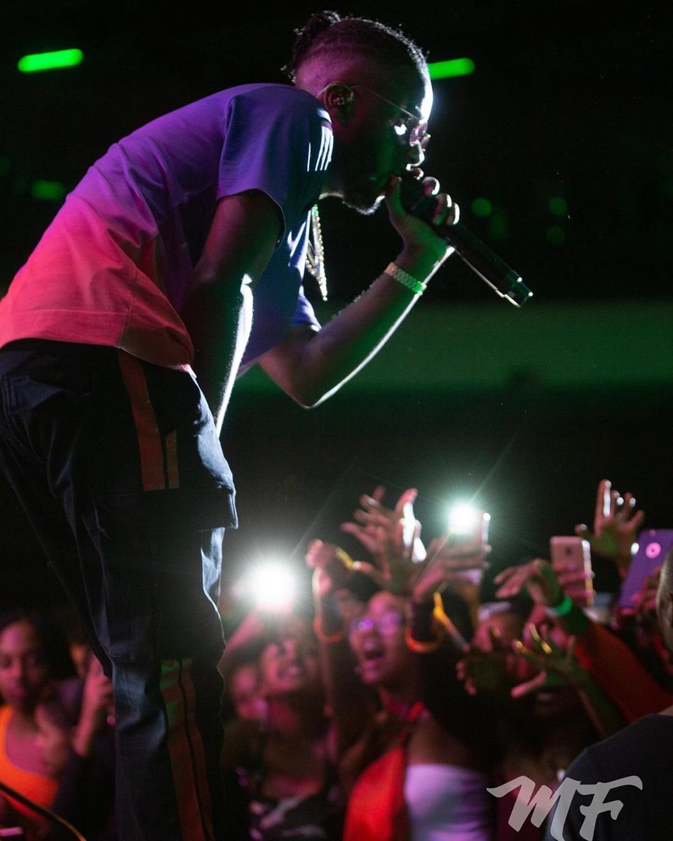EntFactoryKGL's tweet photo. Berry Pon Dis!

@maleekberry. 📸 : @makafrery

#SOS19 #VisitRwanda #HeinekenRw #EntertainmentFactoryKGL  #malembelifestyle #KigaliMarriott @ Kigali, Rwanda https://t.co/BitcTedzvD https://t.co/CTu8ZzW6RY