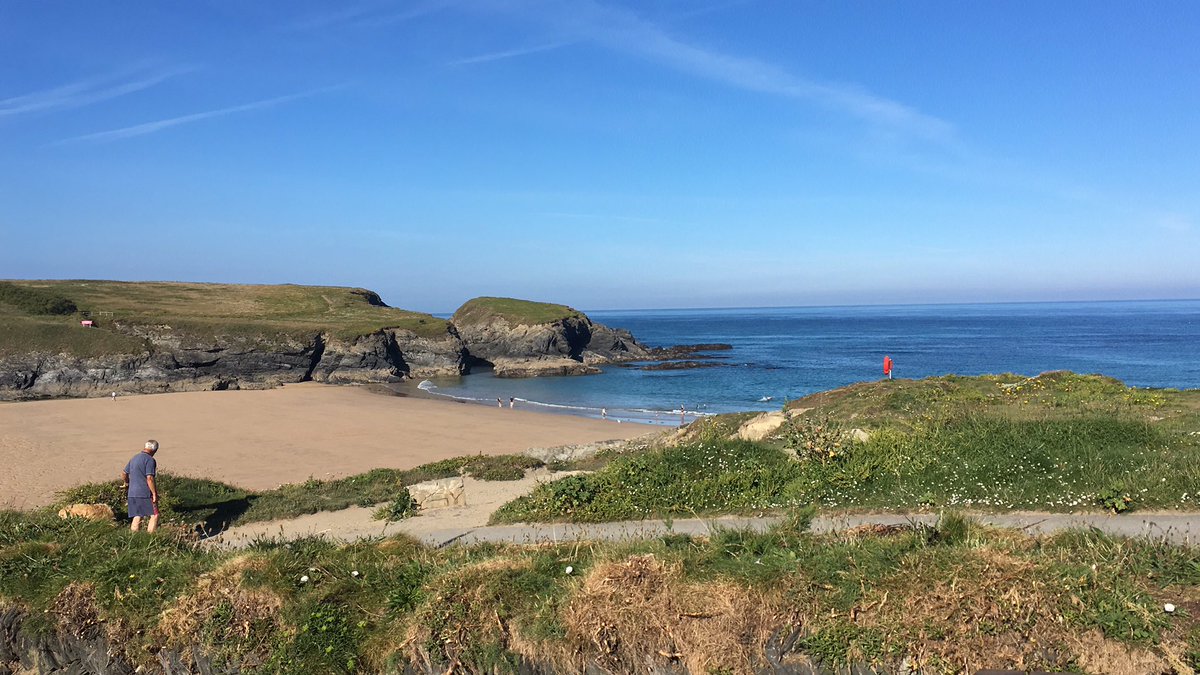 GCHumanities's tweet photo. Not a bad view for breakfast #gcyr1218 #gcgeog #cornwall @OrleansPark @GreyCourtTweets https://t.co/sWMelMc4h9