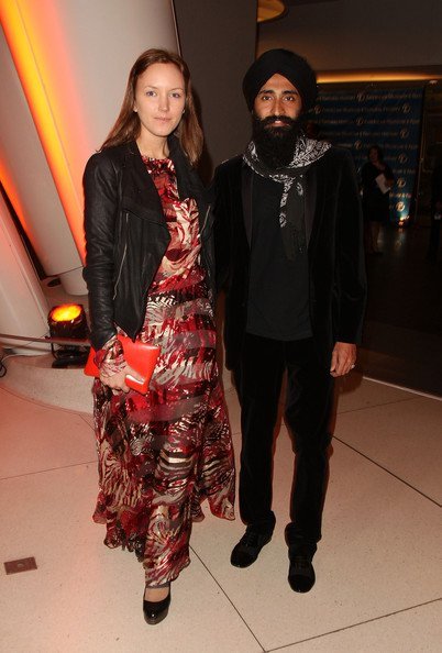 Ray Chandler pictured with Waris Ahluwalia; a designer and former secret service member with contacts to the Clintons and Marina AbramovichAlso she is pictured with Bill on board the lolita express #QAnon  #WWG1WGA  #MEGA  #GreatAwakening  #DarkToLight  #Clinton  #RayChandler