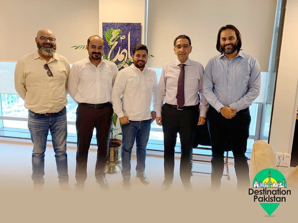 destination_pak's tweet photo. Team Destination Pakistan had a meeting with the CEO of Hashoo Group, Mr Murtaza Hashwani. And they had a detailed discussion about the biggest tourism project of the Pakistan.

#destination #pakistan #pakistanidress #govermentofpak #tourisam #influencer #bloggers #international https://t.co/Bqss8sB7ee