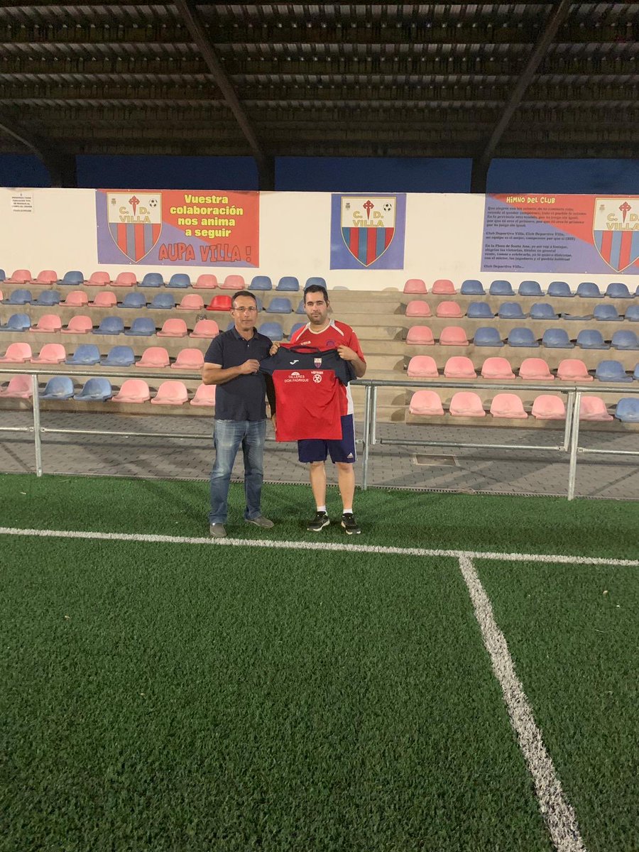 CDVillafadrique's tweet photo. COMUNICADO OFICIAL 🔴🔵

✅ Diego Ramos Muñoz nuevo jugador del CD Villa.
Jugador procedente del C.D.U Criptanense, con un reciente ascenso a categoría preferente y que cuenta con experiencia en esta categoría (C.D. Villacañas)

Bienvenido al Club, suerte para la temporada ☘ https://t.co/HbBMhaPfPL
