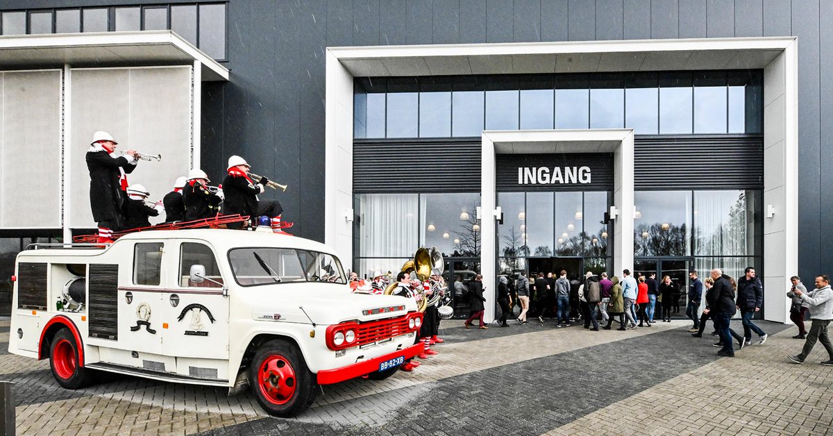 Wil jij graag op de hoogte blijven van al het nieuws rondom de Midden Nederland Hallen? Schrijf je in voor de nieuwsbrief en ontvang de leukste nieuwtjes, de tofste events en tips voor jouw bedrijfsevenement! owl.li/1SR830p5Is2