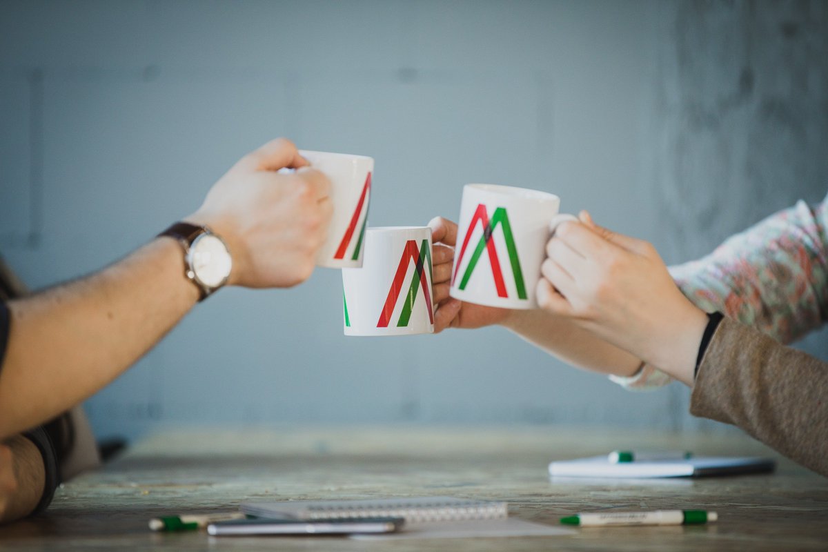 Olemme toteuttaneet asiakkaillemme lukuisia onnistuneita myynnin ja markkinoinnin projekteja. Lue lisää yhteistyön tuloksista ja katso mitä asiakkaat meistä sanovat: myynninmaailma.fi/asiakastarinat/

#B2B #B2Bmyynti #B2Bmarkkinointi #asiakastarinat