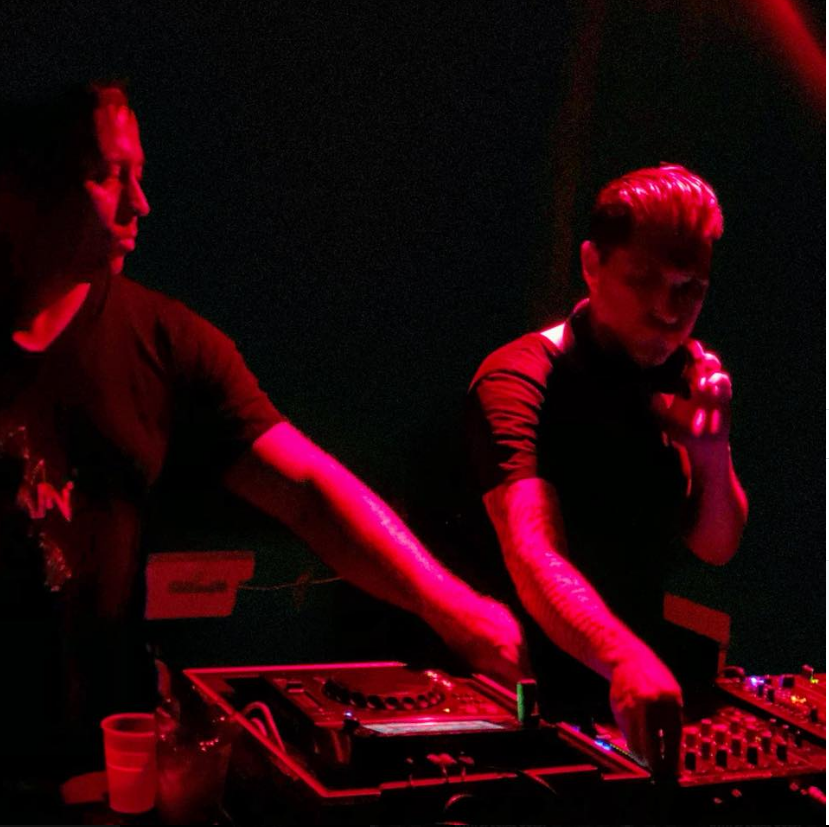 alexdeusandj's tweet photo. Rave Syndicate interview #electro #electronicdancemusic #electronicmusic #electronicmusicinterview #electronica #interview #music #musicinterview #musicproducer #techno #technointerview #technomusic https://t.co/EFRYeXeqRY https://t.co/9MD37mxOVG