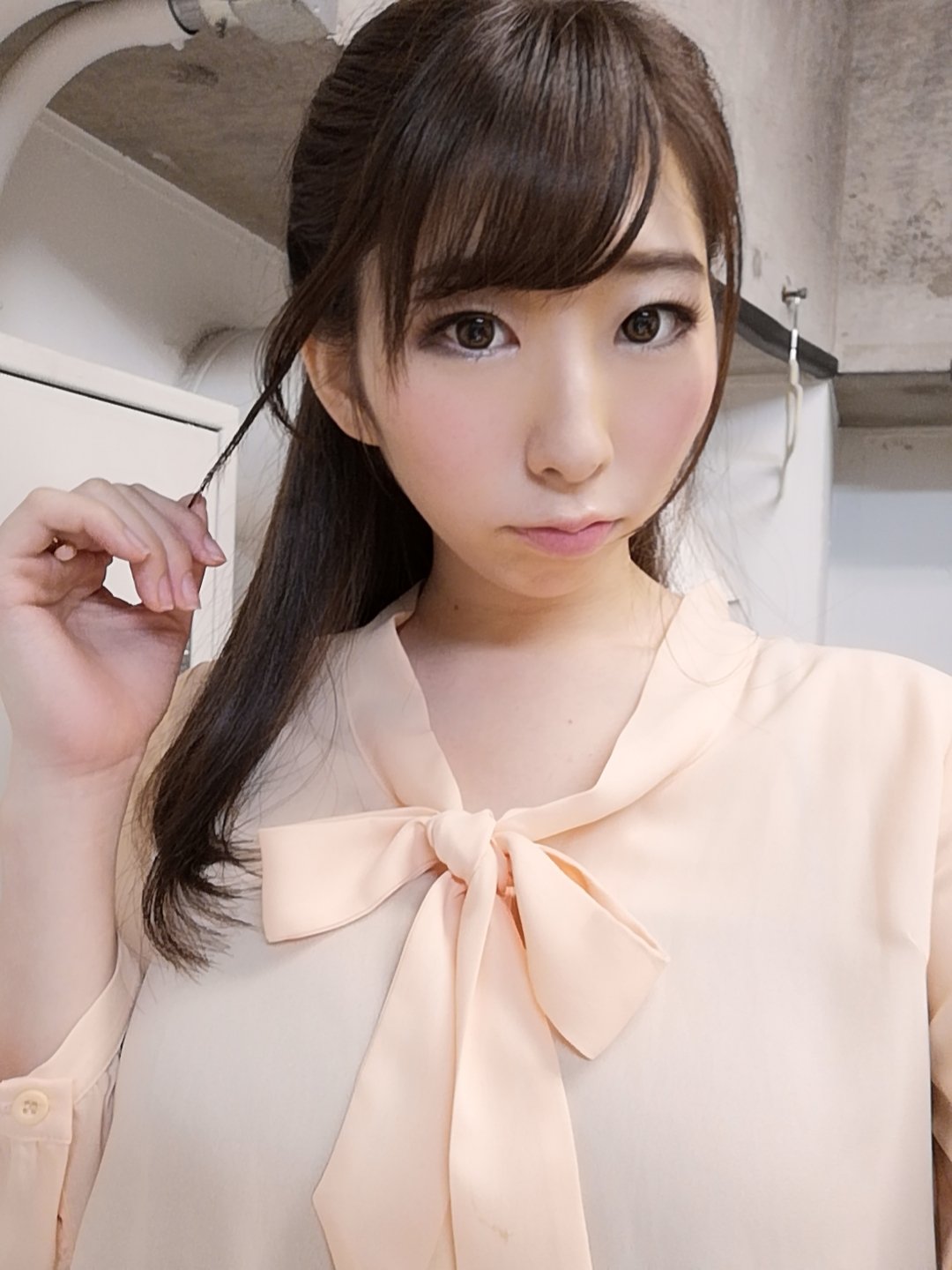 宝田もなみ おつもな 膝が地味に痛いから病院いったら骨挫傷だったみたい 打ちどころ悪かったら膝の皿が割れてたらしく これで済んでほんとによかった 骨はほっとけば治るっぽい 笑 T Co Edpg2wobua Twitter