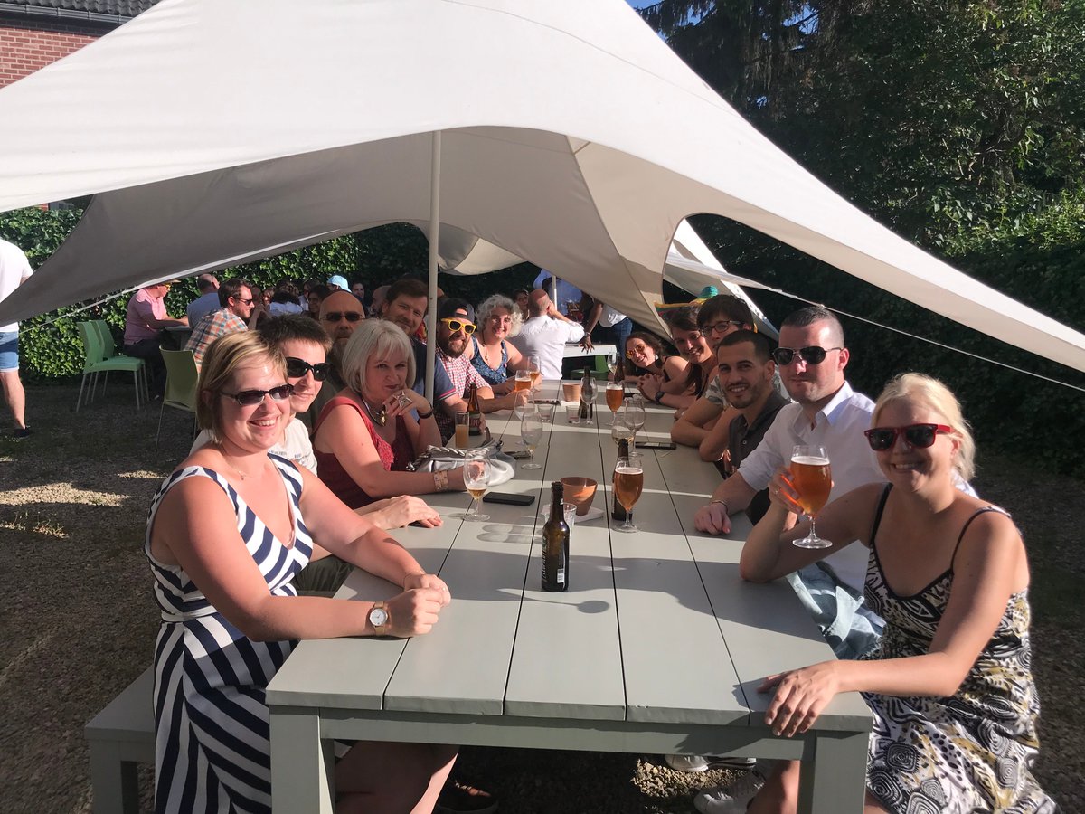 BDLifeSciences's tweet image. Smiling faces &amp;amp; happy tummies! ☀️ We demonstrated our #BBQ skills and took the opportunity to get to know our new director, Benoit Thomas, better in a relaxed setting. 👍 #summerbbq  #lifesciencedata #datascientists #funwithcolleagues #BDLS