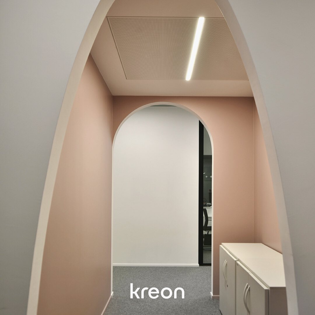 kreon_uk's tweet photo. Officine Panerai, the luxury Italian watch manufacturer, known for its design and quality. Kreon ceiling system with integrated lighting compliment the brand essence. #Lighting #LightingDesign #Interiors #WatchDesign https://t.co/p9MPTZvqq6