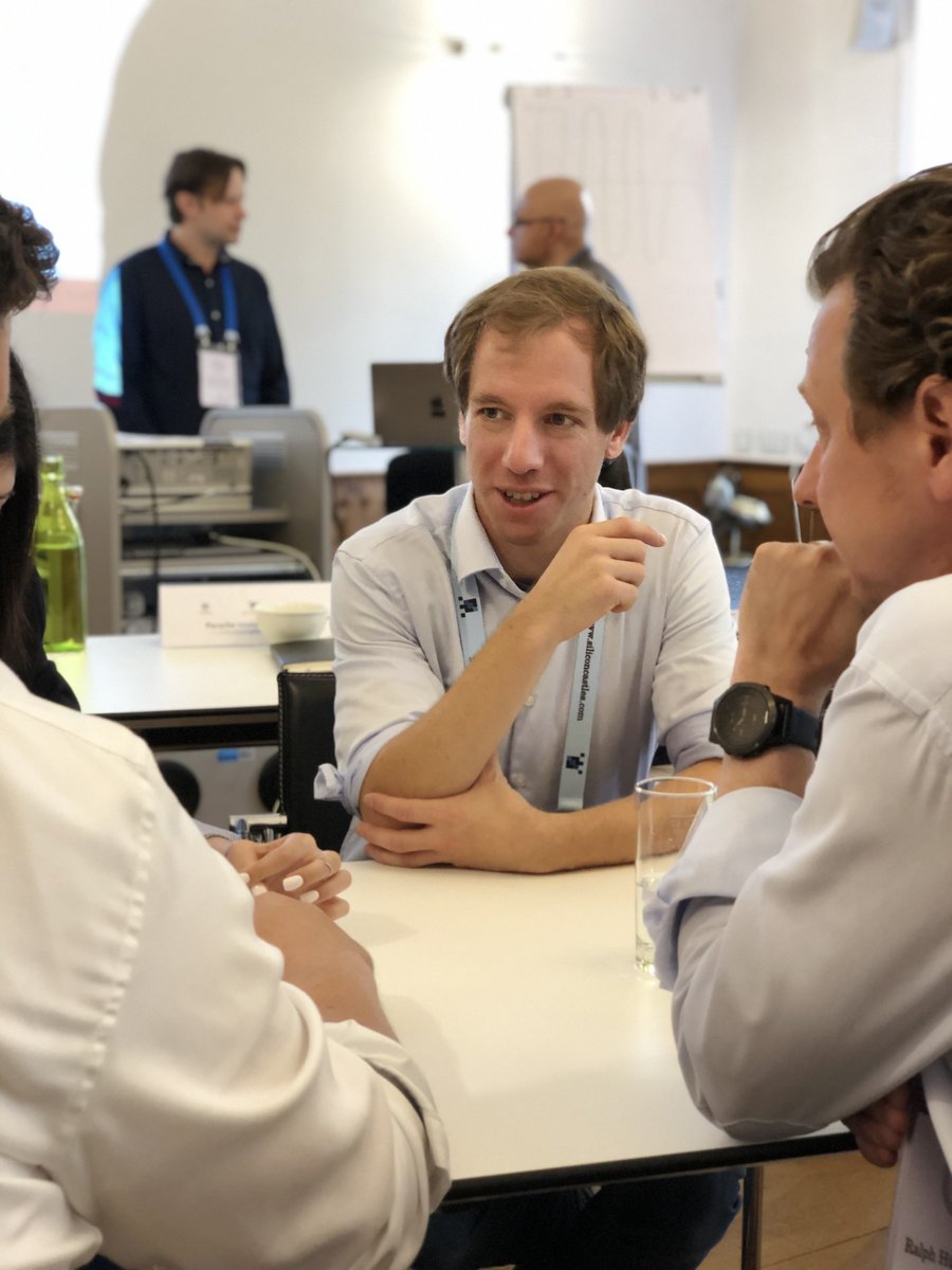 On the second to last day of the #SEA19, we welcomed back our #StartupExecutiveAcademy Alumni to connect with our #SEA19 class. Throughout the day, the members of the SEA Circle will share the stories behind their successes and what learnings they drew from their failures.