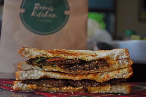ramiskitchenn's tweet photo. The Blackout : Grilled chicken, melted cheese, lettuce and tomato on toasted bread 🍞. #sandwiches #abuja #ramiskitchen https://t.co/RvjTuEx5IU