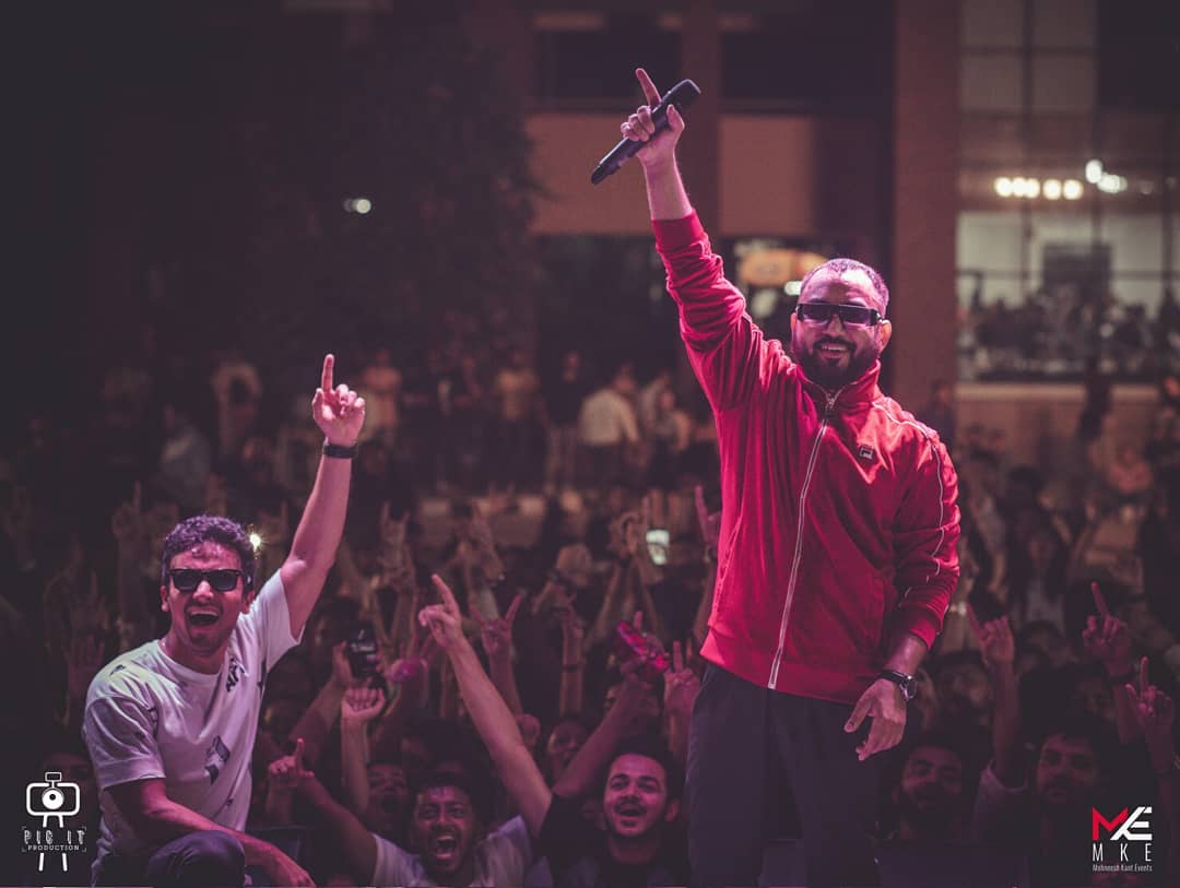 mkeventspvtltd's tweet photo. Glimpse of Novata fiesta - 2019 at jaipuria institute of management, noida featuring the doorbeen💥💥
📸:@picitproduction
#mkeventsprivatelimited #mkevents #mke #artistmanagement #productionmanagement #thedoorbeen #lembarghini #stagedesigning #sound #entertainment #like #follow https://t.co/g7ZgBfE7ni