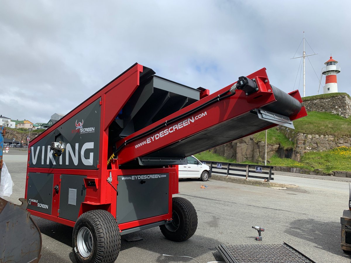 eydescreen's tweet photo. The VIKING has landed into the Faroe Islands and working there since May.
For demonstrations please contact John Kári Midjord from https://t.co/57422eTxma Sp/f our dealer in the Faroe Islands. https://t.co/gvhcjVnFI4