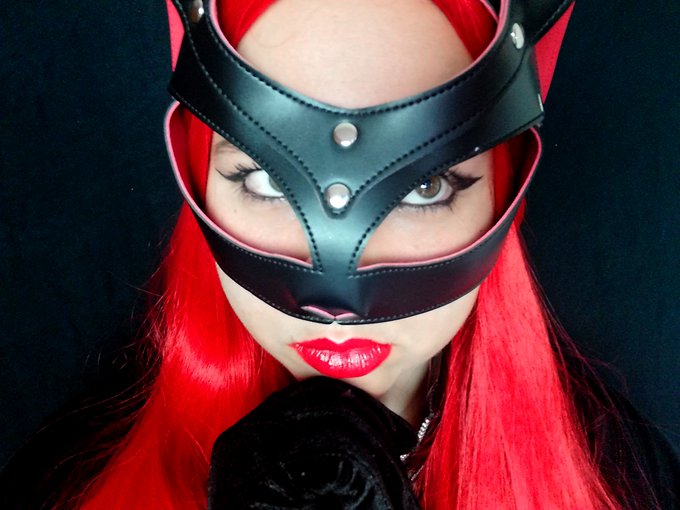 Die #Herrin Miss Adora Fynn hat gro&szlig;e Zweifel an deinem Nutzen, #Sklave ! Taugst du IRGENDETWAS ? #femdom<a href="/tag/herrin"class="tags">#Herrin</a><a href="/tag/femdom"class="tags"><span>#femdom</span></a><a href="/tag/domina"class="tags"><span>#domina</span></a><a href="/tag/slave"class="tags"><span>#slave</span></a><a href="/tag/findom"class="tags"><span>#findom</span></a><a href="/tag/sklave"class="tags"><span>#sklave</span></a><a href="/tag/misst"class="tags"><span>#misst</span></a>