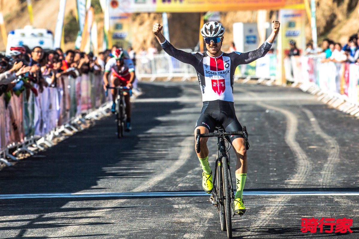 Gosse van der Meer tweet media