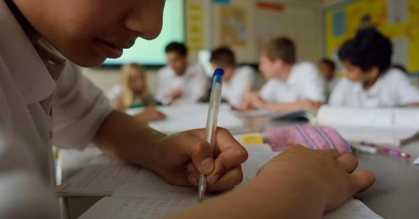 MoreThanScore's tweet photo. Over a third of 10 and 11 year olds will today have been told that they did not reach expected standards. What a way to end primary school..... 

Children are #morethanascore https://t.co/C2cLzn6cG4 via @teshelen @tes https://t.co/NS2fTgFSOd