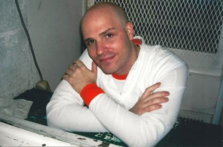 jettica65's tweet photo. The two remaining members of the #Texas7 are still sitting on #DeathRow in #Texas They never killed anyone! Truly! They are not there for killing ANYONE!
So why does #Texas get to murder them?
Stop the State Sanctioned Murders of #PatrickMurphy and #RandyHalprin
@KarineOmry https://t.co/I49TrApFEB