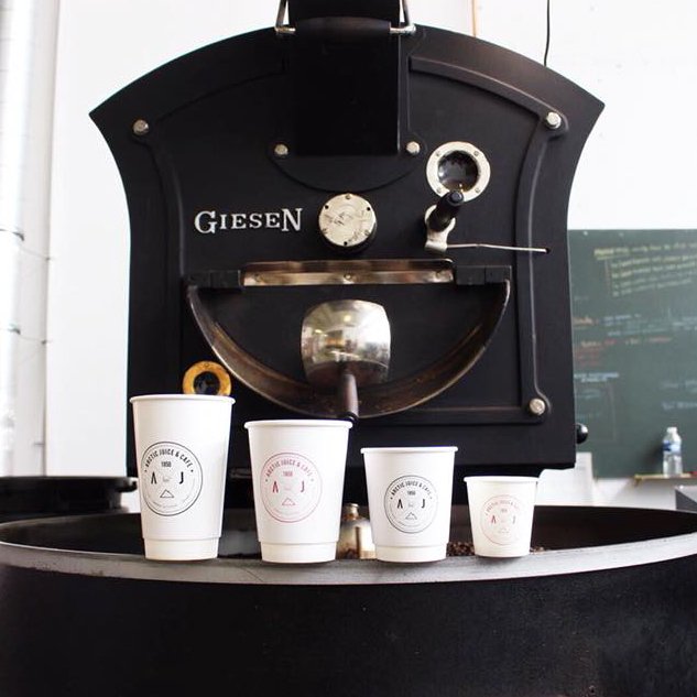 PrintedCupCo's tweet photo. Line em up! Arctic Juice Cafe are way above the 3 cup concept 😉 #3cupconcept #business #coffeebeans #papercups #printedcups #branding #sizes #cupsizes #linethemup #lineemup #france #cafe #cafecoffees #coffeecups #arctic #arcticjuicecafe https://t.co/UrPTsOaT4K