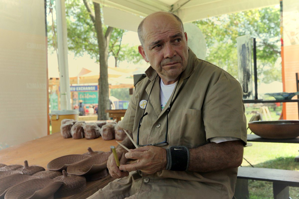 Pep Madrenas, mestre ceramista va participar l’estiu passat al <a href="/SmithsonianFolk/">SmithsonianFolklife</a>. 

Ens explicarà la seva experiència en el documental per que es rodarà aquest dissabte a #Alpens i que podrem veure aquesta tardor. 

#artesaniaCat #SetmanadArtesania2019

ℹ pepmadrenas.com