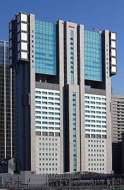 Kazuya Gokita 現代版タワーオブテラー感がすごい Docomoってロゴがついてるところが開いて社員の絶叫が聞けるようにしてほしい