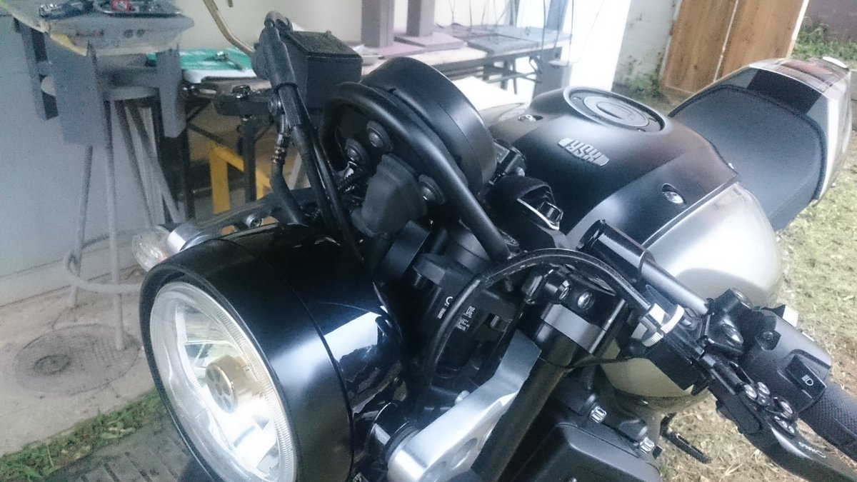 funnys_cs's tweet photo. XSR900用パイプメーターステー出来ました❗
¥14,000-(税別)で発売開始します❗
#XSR900
#YAMAHA
#speedmeter https://t.co/UfmZmju4ll