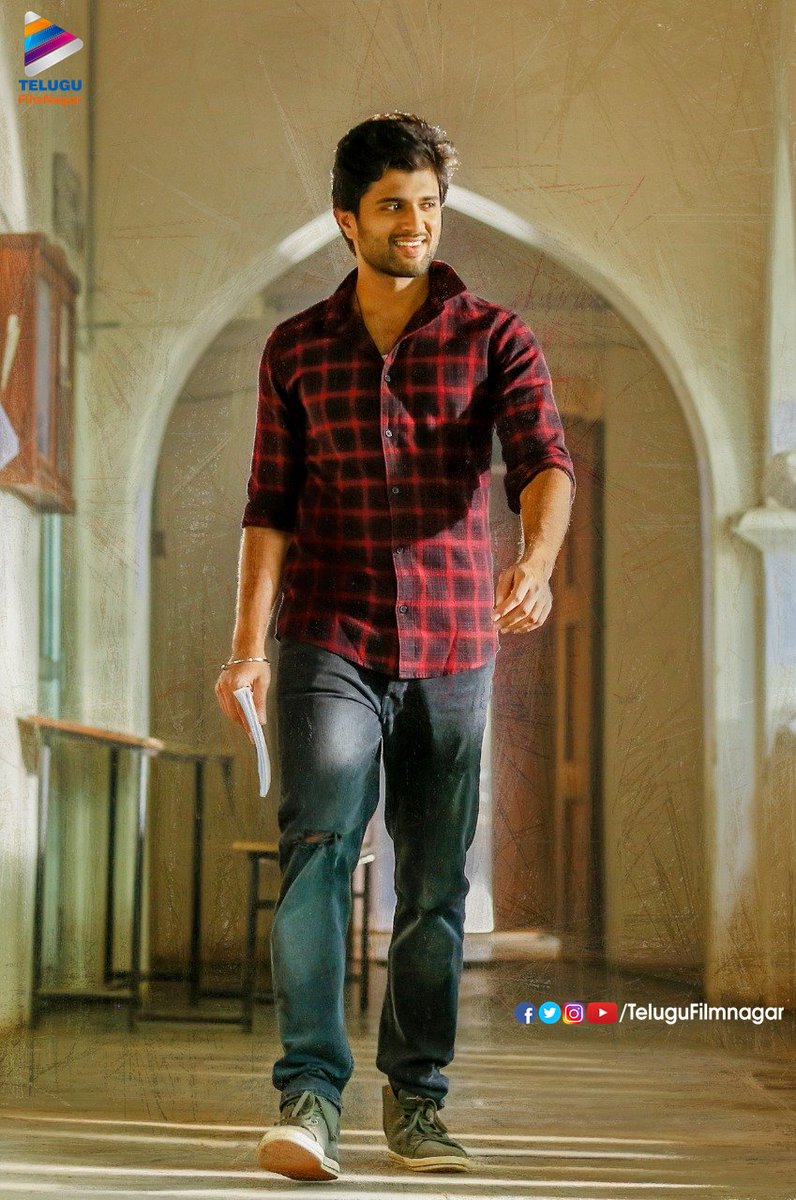 telugufilmnagar's tweet photo. . @TheDeverakonda Latest still from #DearComrade ❤️ https://t.co/R43rRTyR6v