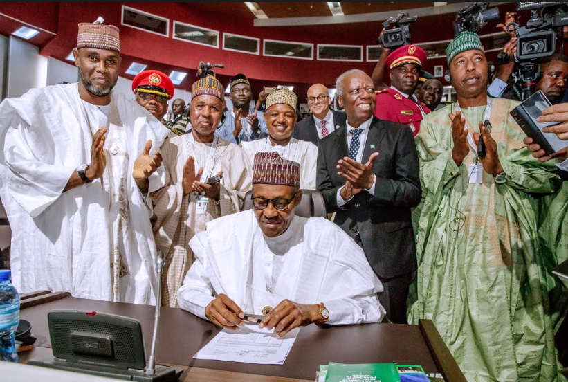 vanguardngrnews's tweet photo. As AfCFTA enters into force: What should Nigeria do now? https://t.co/gKtAhYPcB0 @vanguardngr.com #vanguardnews https://t.co/kAyQIBZJaM