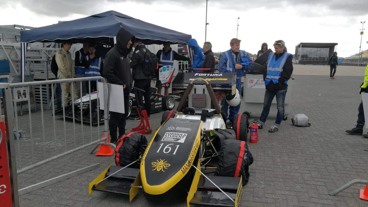 easlstress's tweet image. Good luck @MMURacing with all your events at #FormulaStudentNetherlands #FSN #FSN2019 #Engineering