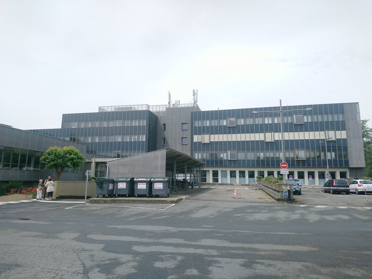 FOComOrangeGO's tweet photo. [ ACTU / MULTILATÉRALE DO GRAND OUEST ]
À #Rennes se tient la multilatérale de la #DOGO 
Points abordés :
📌 #ARCQ
📌 #réintégration porteurs de #mandats
📌 #NewBasic 
#Orange_GrandOuest #DOGO #focomorange via @FOComOrangeGO https://t.co/VBnUimYGHr