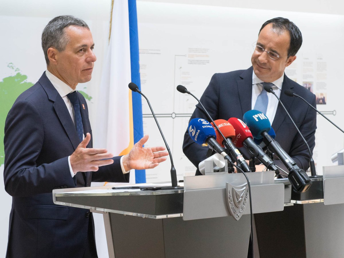 "I have asked <a href="/ignaziocassis/">Ignazio Cassis</a> to convey the message to #Turkey that it's only through dialogue that a solution can be reached".
Full text of FM <a href="/Christodulides/">NikosChristodoulides</a>'s statement following his meeting with his #Swiss counterpart is available from the link below👇 
mfa.gov.cy/mfa/mfa2016.ns…