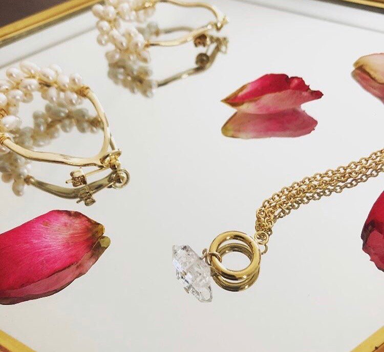 NARCH_OFFICIAL's tweet photo. ラジオでお話しをしたオリジナルのアクセサリーを紹介します♪既に売れてくれたみたいなんですけど(^.^)新作も"マディニテ"というショップで販売しています♪
#madignite https://t.co/qUE1XbuNJy