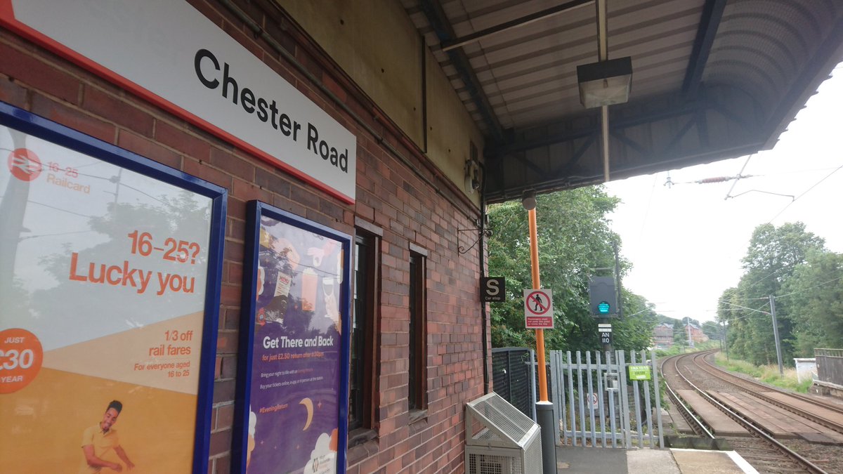 WarwickXPS's tweet photo. On the way to #UKSAF in Nottingham. 

✅ Obligatory train station photo! https://t.co/4LhJ8yrqj1