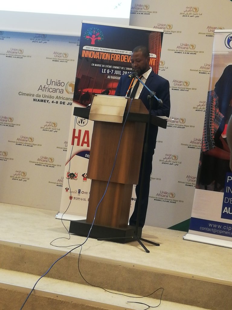 hadyline2014's tweet photo. Le cipmen identifie des entreprises à fort impact et les accompagne a se réaliser
#I4DEV2019 https://t.co/YyL2EXQjVL