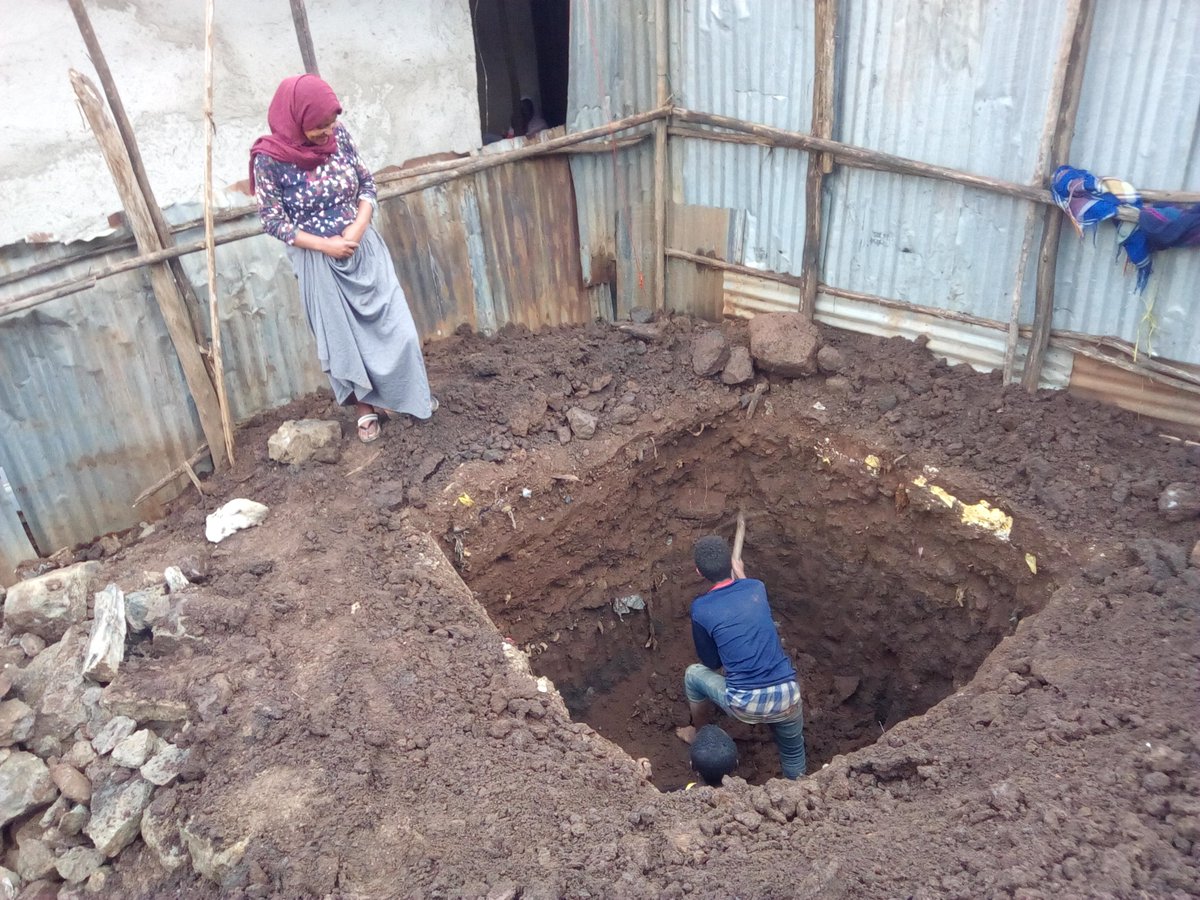 Look at the foundation being dug! The Meseret Yirga Centre is well underway now! 🇪🇹🌞💥
#Dance #choreography #choreographer #community #inclusion #Addisababa #Ethiopia #Wellbeing #strength #empowermentforall #Africa #Happiness #buildingourfuture