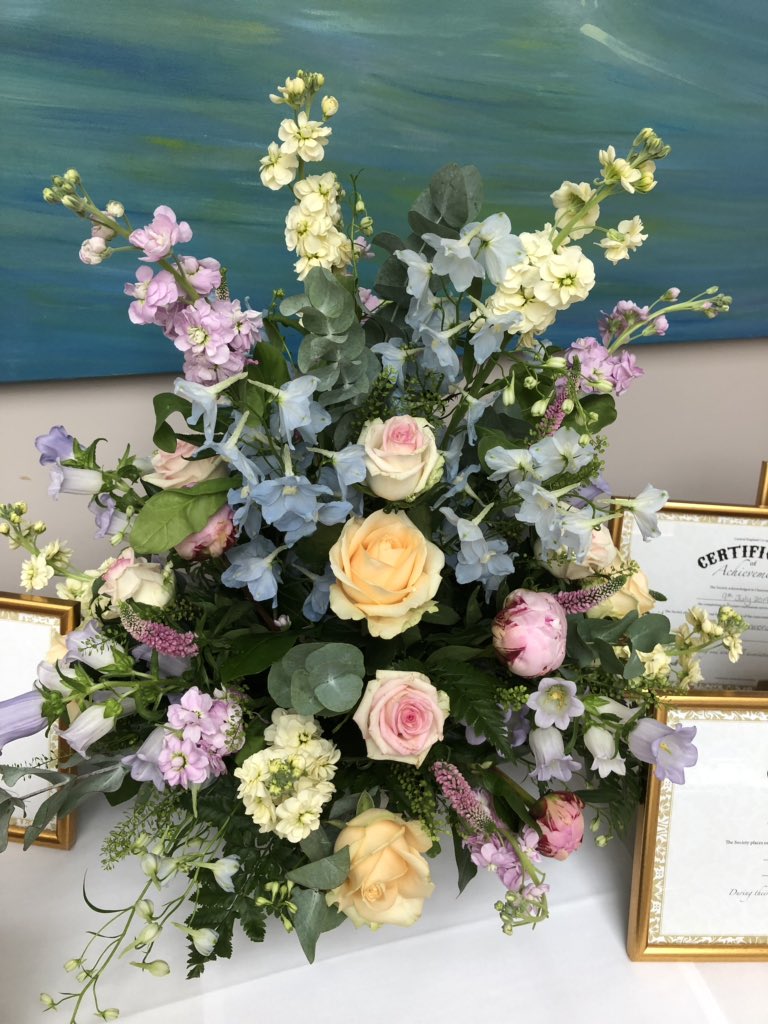 Leanne Hicklin (@leanne_hicklin) on Twitter photo Guests are starting to arrive at Chatsworth House for the Long Service Celebration #LSC19 <a href="/mycoopfood/">Central Co-op Food</a> Guests are starting to arrive at Chatsworth House for the Long Service Celebration #LSC19 <a href="/mycoopfood/">Central Co-op Food</a>