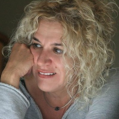 ⏳Ya queda menos para nuestra VI Jornada Solidaria de Mediación "Es la Hora de la Mediación" 🎙️Os presentamos a una de las Ponentes de la Jornada: <a href="/SendinMarques/">Irene Sendin Marques</a> quien nos contará "Cómo vivir de la #Mediación". Os seguiremos informando 🗞️