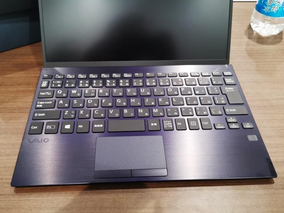 ActionscriptN's tweet image. 바이오노트북 5주년기념 SX14제품.....그냥 외관만 이쁜 똥...#VAIO #SONY아님 #소니VAIO