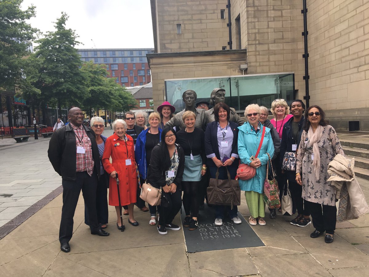facilitateit's tweet photo. #ABConference walk of Sheffield city. #agefriendly https://t.co/v6S8wSchNI
