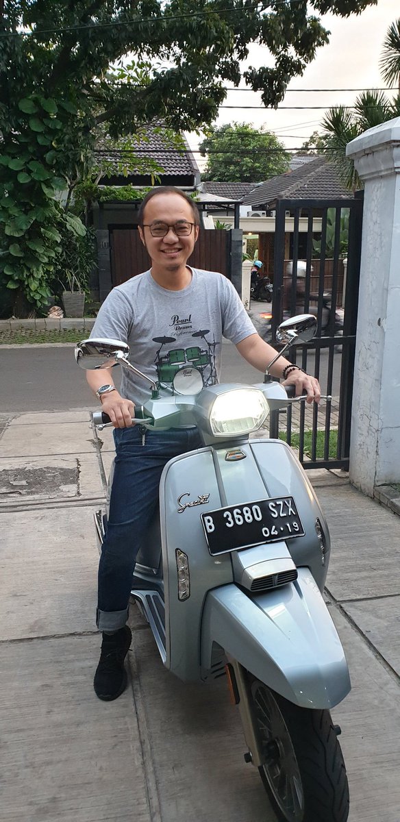 Yunarto Wijaya tweet media