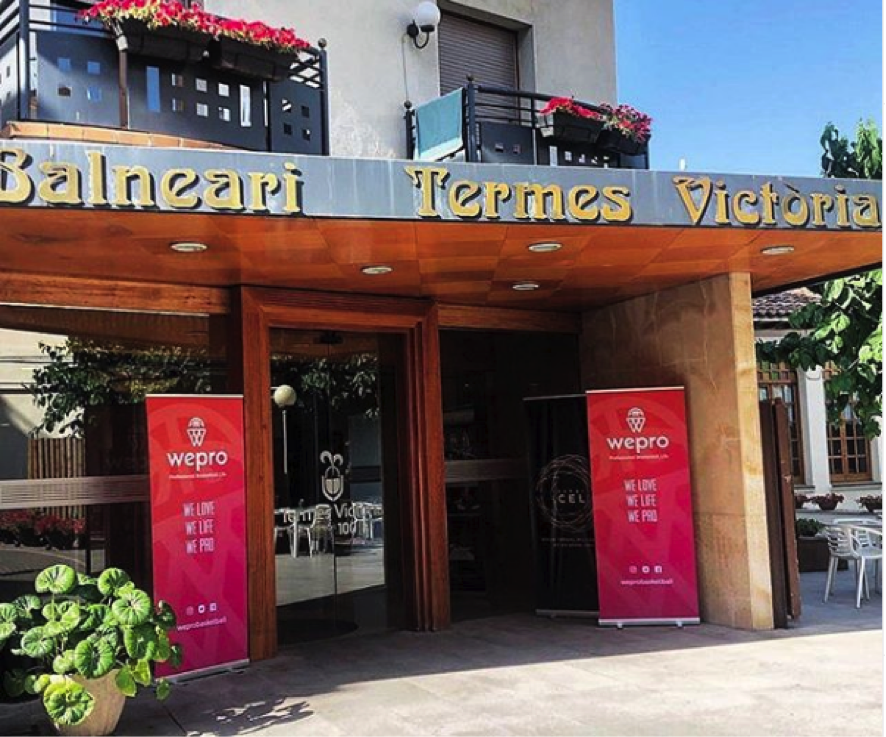 weprobasketball's tweet photo. Queremos agradecer al Hotel Balneari Termes Victòria su hospitalidad durante los 6 días de campus #WePro2k19. Ha sido un auténtico placer gozar de vuestras magníficas instalaciones. El éxito del campus, en parte, también es gracias a vosotros. Nos vemos en #WePro2k20 https://t.co/i3CnchK6BO