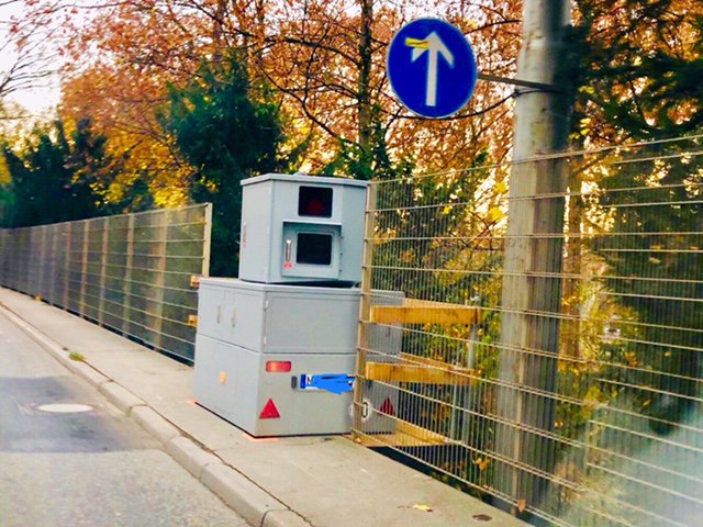 Geblitzt? VerfGH Saarland: Messungen mit TRaffistar S 350 sind unverwertbar! geblitzt-was-tun.de/aktuell/304-ge…