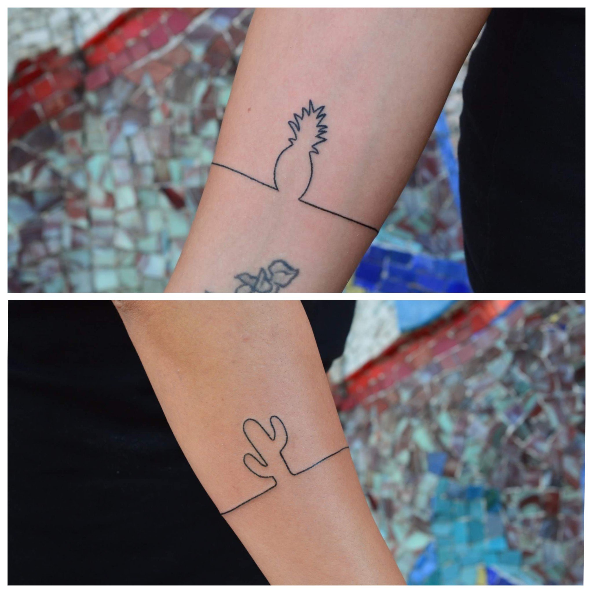 tattoo sauvages. on X: "Tatouage tour de bras avec finition ligne en  freehand aujourd'hui ❤️❤️ #handpoke https://t.co/RJbgl26e28" / X