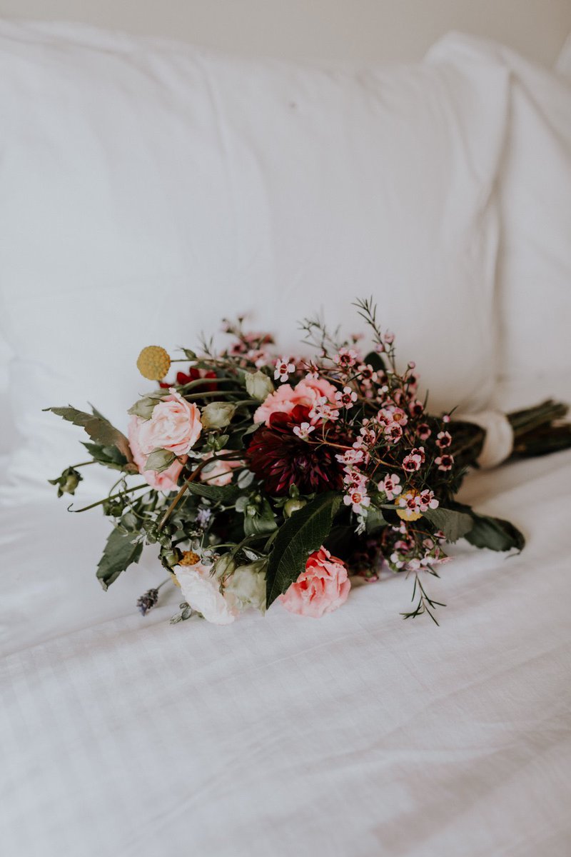 flowerboysindy's tweet photo. @AllisonTylek 
Love this gorgeous bridal. 💕
.
.
#flowershop #indyflowershop #indyflorist #floraldesign #shoplocal #loveindy #indyhub #indianapolisflorist #indyflorals #indyfloraldesign #indywedding #indyweddingflorals #indyweddingdesign #downtownindy https://t.co/BuXKqdfiSv