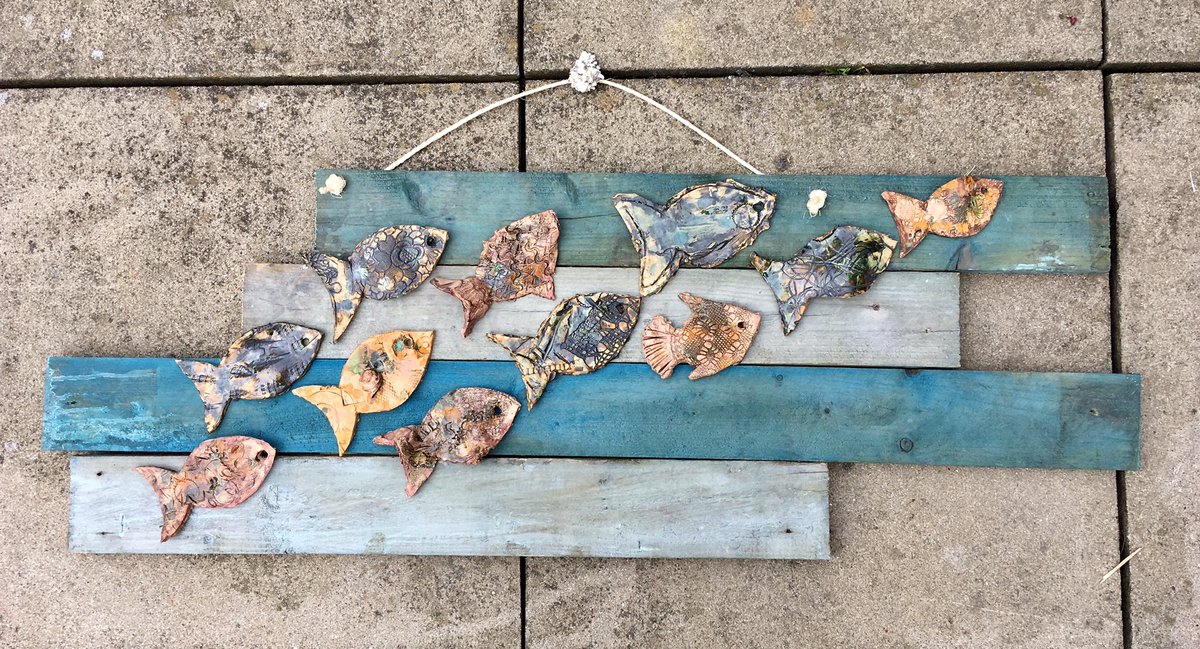 amandaminsilk's tweet photo. Fishy wall sculpture made by Ridgeway pupils SEND School Bedford as a part of a live event sponsored by The Arts Society North Bedfordshire.   #amandasilk#ceramics#creative#workshops#bedford#bedfordshire#clay#throwing#pot#potterywheel#teachingartist https://t.co/MULUe3NG62