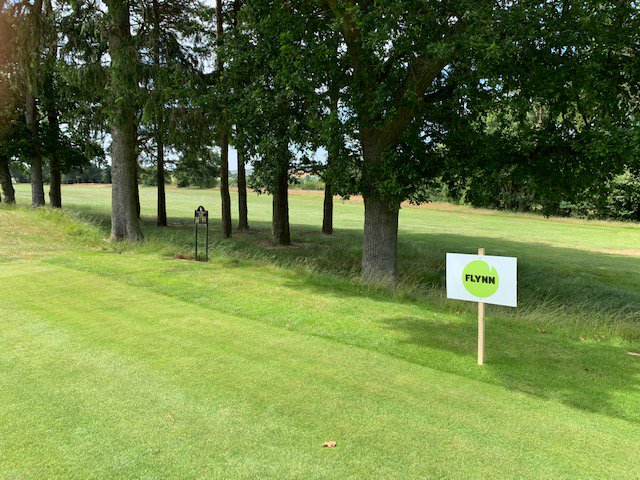 flynnlimited's tweet photo. We were proud to sponsor the 14th hole &amp; enter a team to take part in a charity golf day with the team from @TaylorWimpey Oxford last Friday ⛳  It was a fantastic event to support the incredible work of @HelenAndDouglas &amp; @SandsUK 👏 #CharityTuesday https://t.co/kTKQFi149P