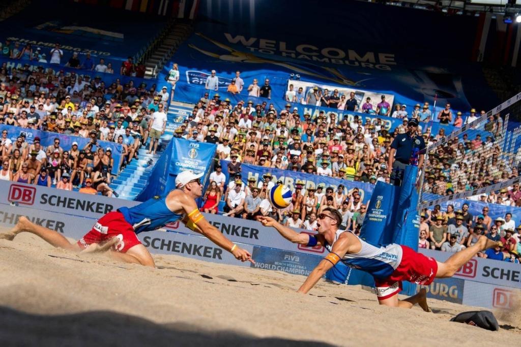 We were proud to provide supply chain solutions to the FIVB for the recent championships! 

For more on our partnership with the FIVB, visit dbschenker.com/global/about/f…

#hamburg2019 #FIVBWorldChamps #BeachMajorSeries #DBSchenker